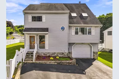 102 Sunderland Rd, Worcester, MA 01604 - Photo 24