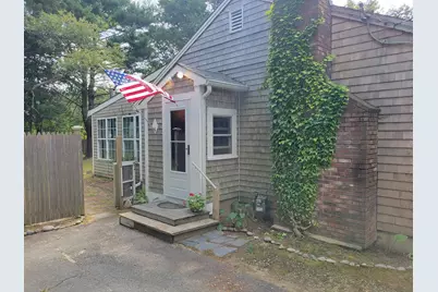 8 Westbury Way, Barnstable, MA 02635 - Photo 2