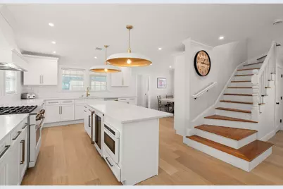 1078 Main St, Melrose, MA 02176 - Photo 10