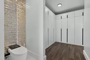 29 Woodford St, Boston, MA 02125 - Photo 22