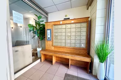 123 Sewall Ave #3F, Brookline, MA 02446 - Photo 12