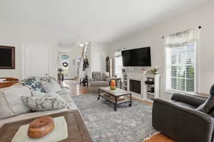 9 Settlers Ln, Holden, MA 01520 - Photo 16