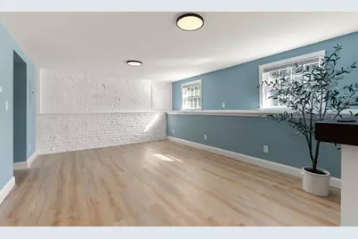 8 Yale St, Groveland, MA 01834 - Photo 18