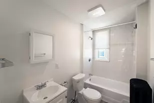 77 Nightingale St, Boston, MA 02124 - Photo 8