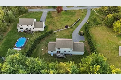 232 Collins Corner Rd, Dartmouth, MA 02747 - Photo 36