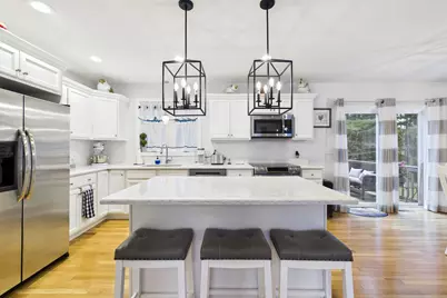 232 Collins Corner Rd, Dartmouth, MA 02747 - Photo 4