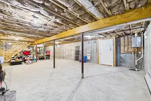 232 Collins Corner Rd, Dartmouth, MA 02747 - Photo 32