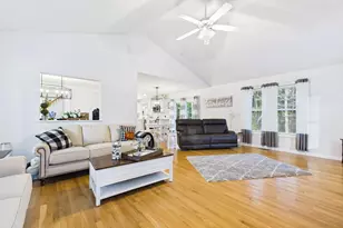 232 Collins Corner Rd, Dartmouth, MA 02747 - Photo 10