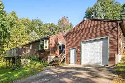 88 Bell St, North Brookfield, MA 01535 - Photo 2