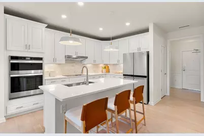 8310 Peters Farm Way #310, Westborough, MA 01581 - Photo 4