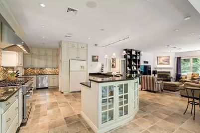 303 Pine Street, Stoughton, MA 02072 - Photo 12