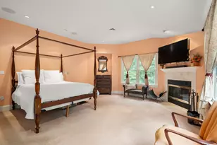 303 Pine St, Stoughton, MA 02072 - Photo 28