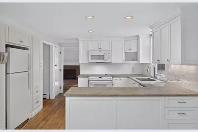 32 Greengate Rd, Falmouth, MA 02540 - Photo 4