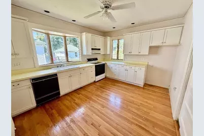 38 Raleigh Rd, Belmont, MA 02478 - Photo 6