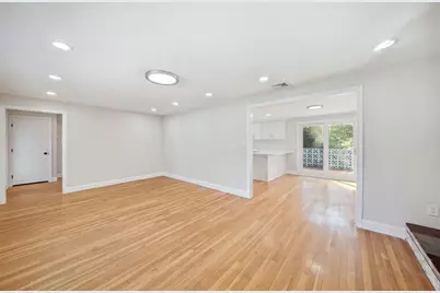 15 Maplewood Rd, Tewksbury, MA 01876 - Photo 4