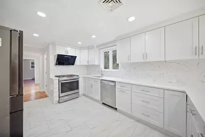 15 Maplewood Rd, Tewksbury, MA 01876 - Photo 8