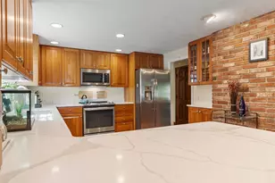 27 3rd St, Maynard, MA 01754 - Photo 6