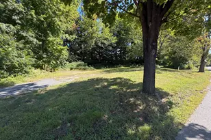 51 Rigby St, Clinton, MA 01510 - Photo 1