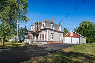 181 Main, Kingston, NH 03848 - Photo 1
