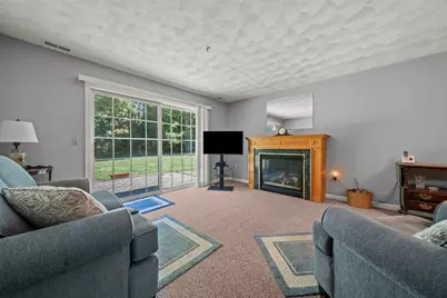 396 Boston Road #406, Billerica, MA 01821 - Photo 12