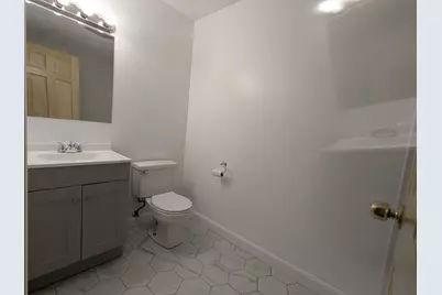 8 Pearl #2, Medford, MA 02155 - Photo 4