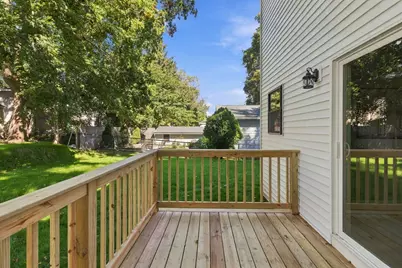 223 Jenckes, Woonsocket, RI 02895 - Photo 18
