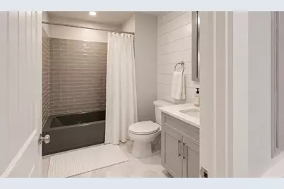 150 Athens Street #5, Boston, MA 02127 - Photo 6