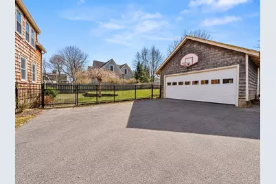 14 Morse Court, Manchester by the Sea, MA 01944 - Photo 2