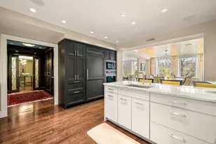 81 Beacon St, Boston, MA 02108 - Photo 14