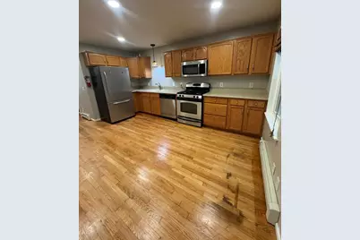 86 Beacon St #86, Chelsea, MA 02150 - Photo 2