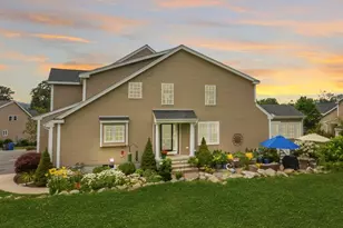 39 Luka Dr, Grafton, MA 01519 - Photo 1