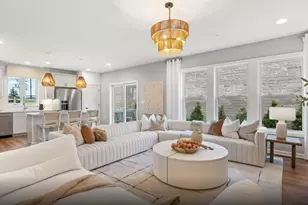 1000 Emerald Run, Shrewsbury, MA 01545 - Photo 2