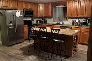 10 Radcliff Ln, Dartmouth, MA 02747 - Photo 10