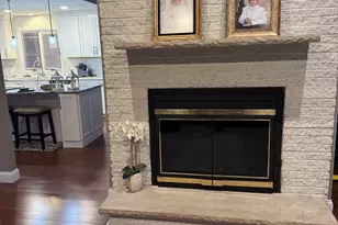 10 Radcliff Ln, Dartmouth, MA 02747 - Photo 2