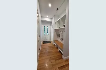 36 Mystic St, Medford, MA 02155 - Photo 8