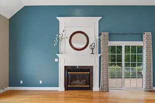 51 Lawrence Dr, Franklin, MA 02038 - Photo 18