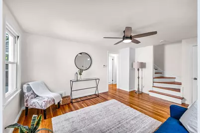 23 Schley St, Springfield, MA 01109 - Photo 8