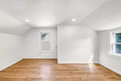 23 Schley St, Springfield, MA 01109 - Photo 24