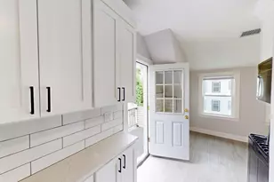 31 Averton St, Boston, MA 02131 - Photo 12