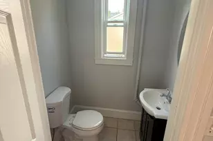 11 Rockland St, Newton, MA 02458 - Photo 10