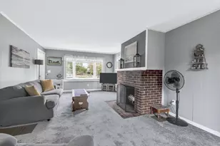 7 Queens Bay Ln, Bourne, MA 02532 - Photo 14