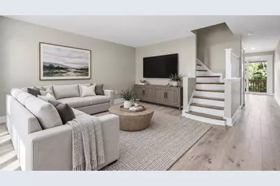 31 Farrwood Dr #31, Haverhill, MA 01835 - Photo 2