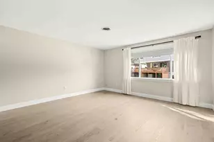 31 Farrwood Dr, Haverhill, MA 01835 - Photo 14