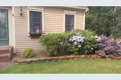 15 Tobisset St, Mashpee, MA 02649 - Photo 4