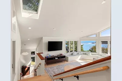 10 Crowninshield Road, Marblehead, MA 01945 - Photo 4