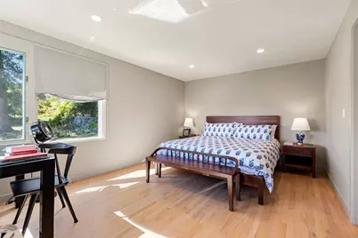 10 Crowninshield Road, Marblehead, MA 01945 - Photo 18
