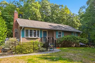 17 Maple St, Douglas, MA 01516 - Photo 1