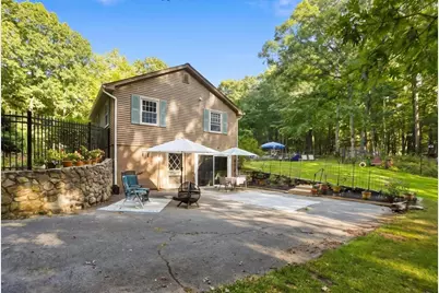 17 Maple Street, Douglas, MA 01516 - Photo 6