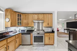 17 Maple St, Douglas, MA 01516 - Photo 22