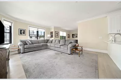 29 Tilesboro St #1, Boston, MA 02122 - Photo 6